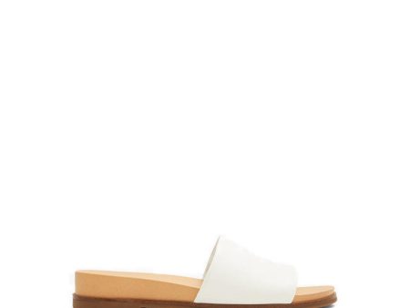 Elina Flat Sandals - White Discount